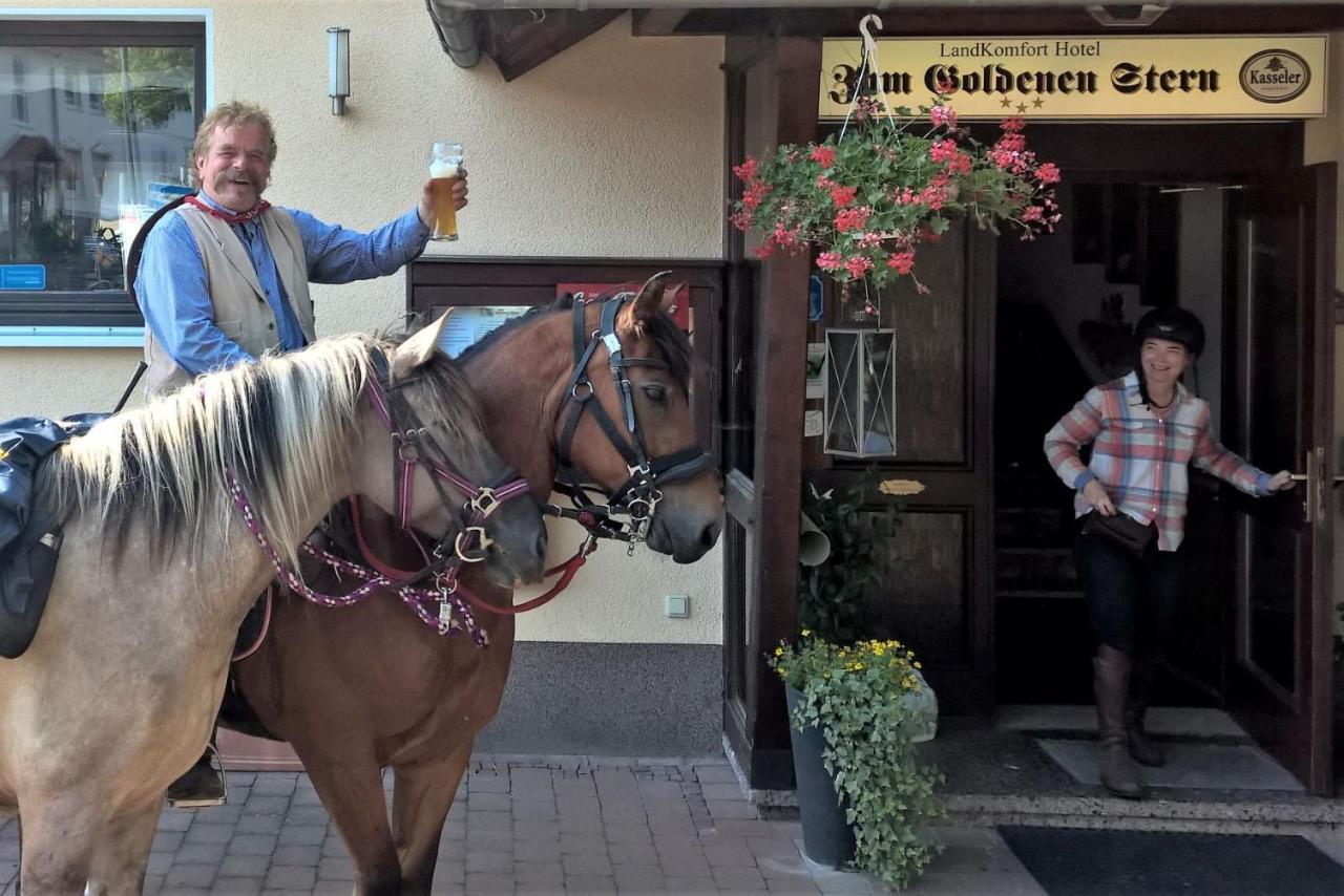 Hotel-Restaurant Zum Goldenen Stern Großalmerode Buitenkant foto
